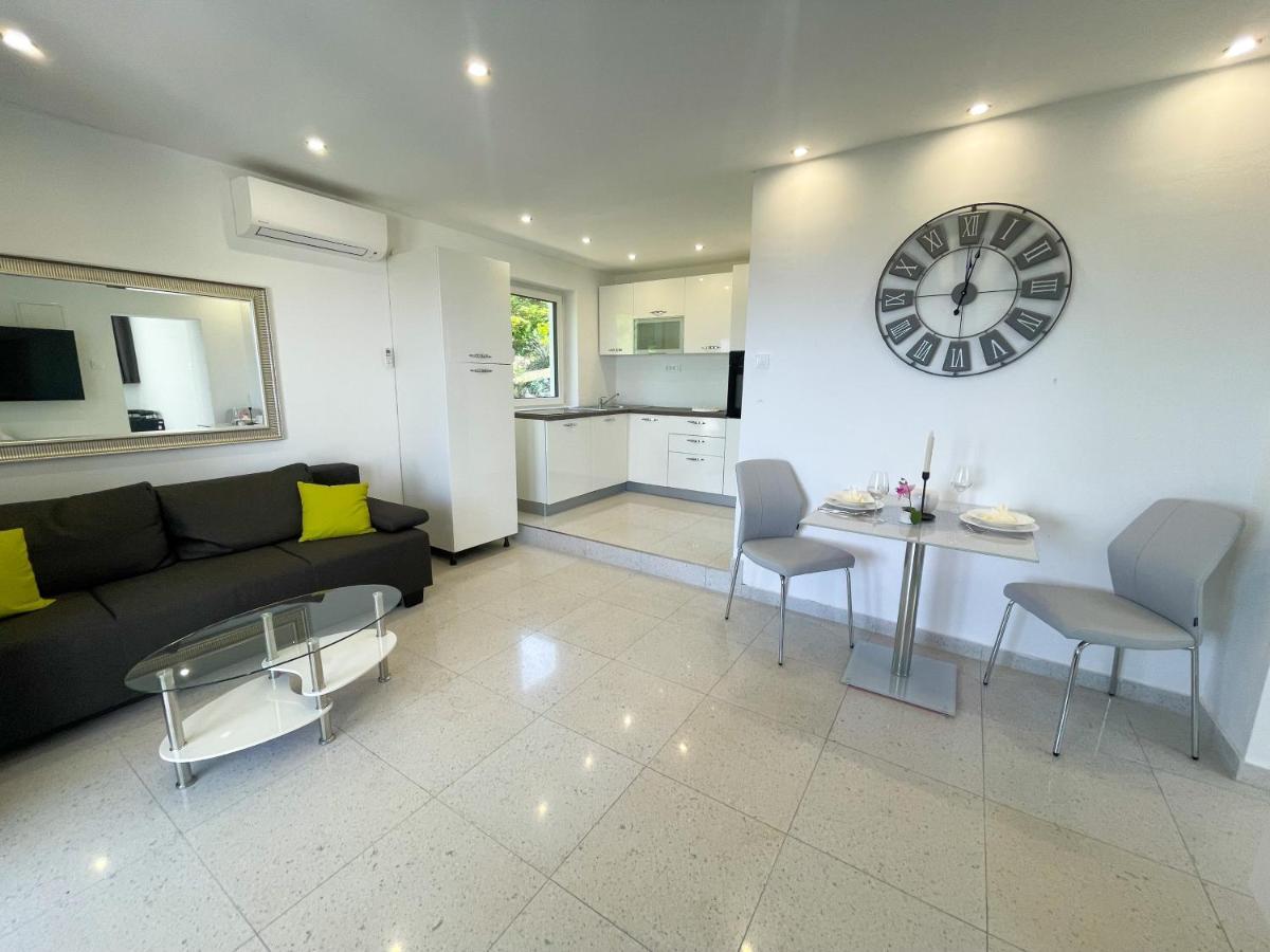 קריקווניצה Villa Linda מראה חיצוני תמונה